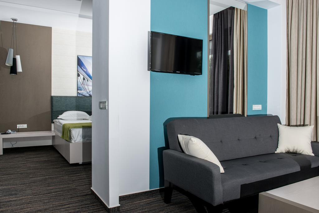 On Plonge Junior Hotel Mamaia